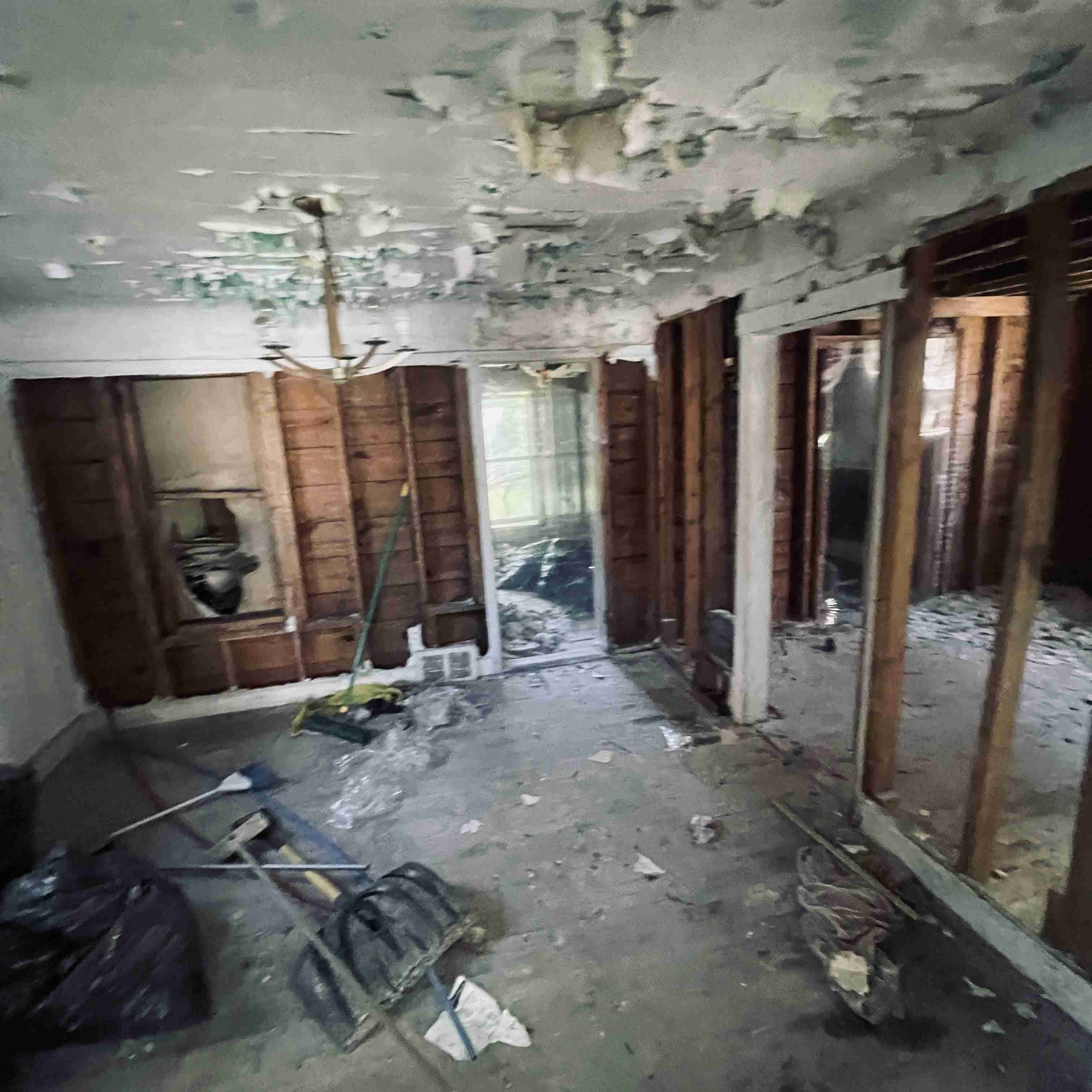 14910 Robson (52).jpg